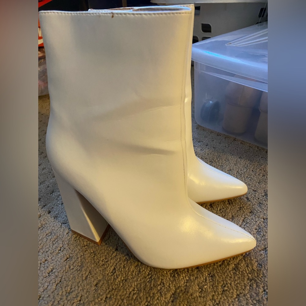 Square heel white boots